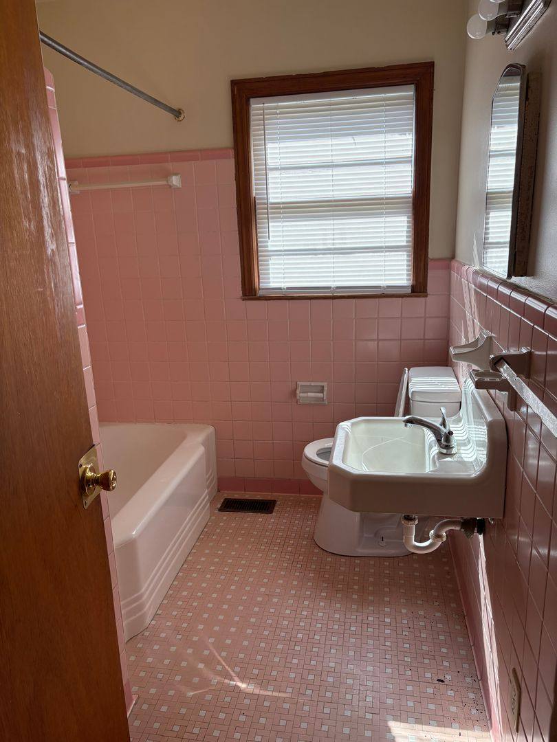 House for rent at 603-B S Valencia Dr, Albany, GA 31707