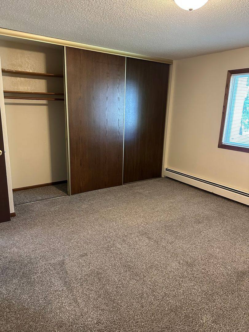 Apartment for rent at 525 6th Ave N, Saint Cloud, MN 56303