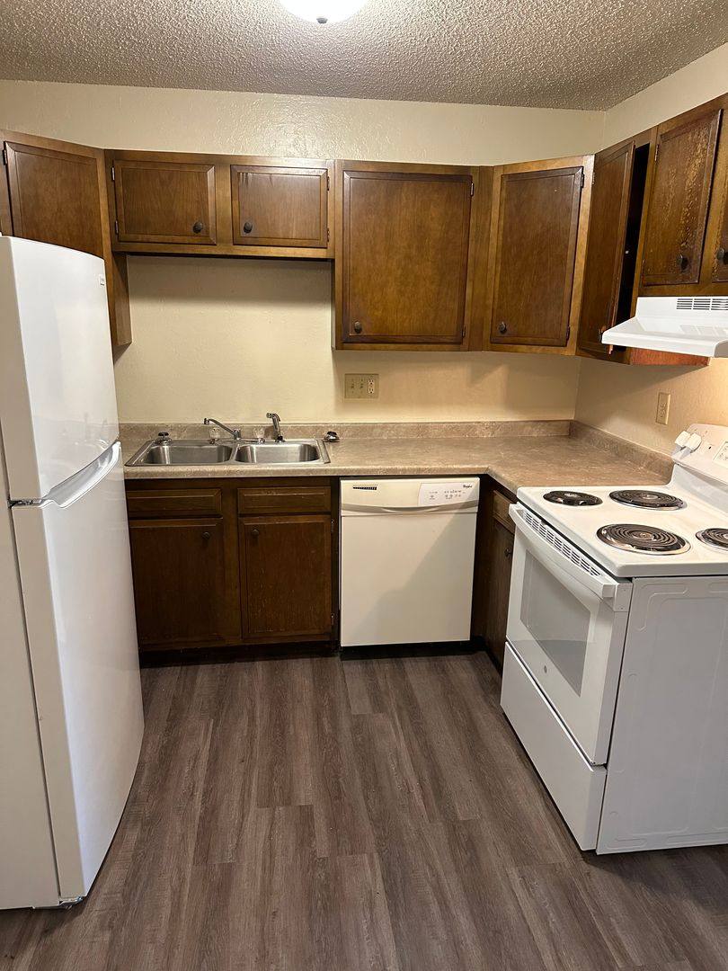 Apartment for rent at 525 6th Ave N, Saint Cloud, MN 56303