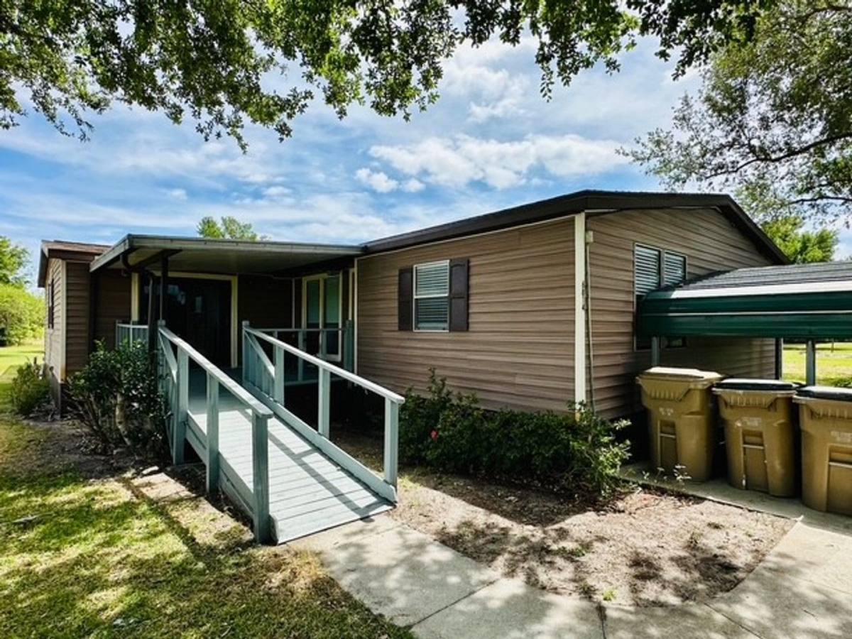 House for rent at 6814 Redwing Rd, Groveland, FL 34736