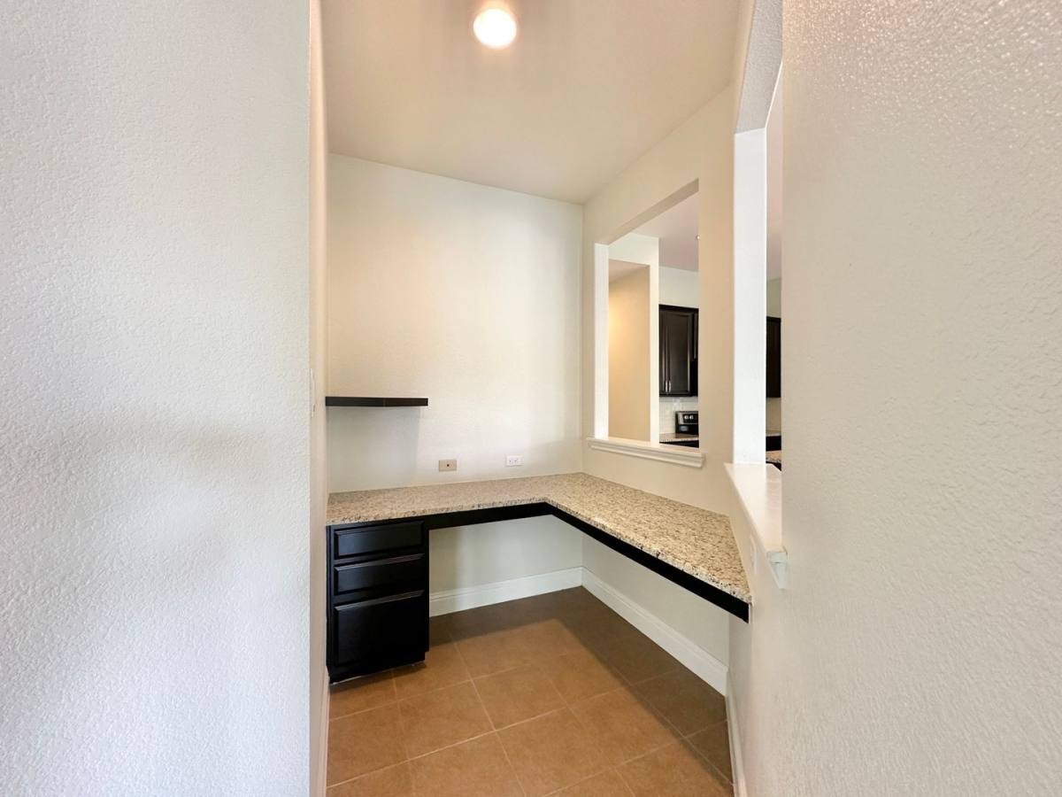 House for rent at 830 Old World Dr, Harker Heights, TX 76548