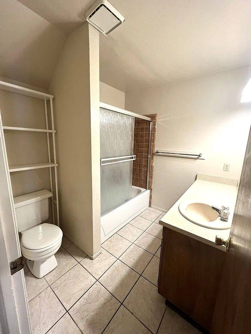 Apartment for rent at 415 Maple St, Chico, CA 95928
