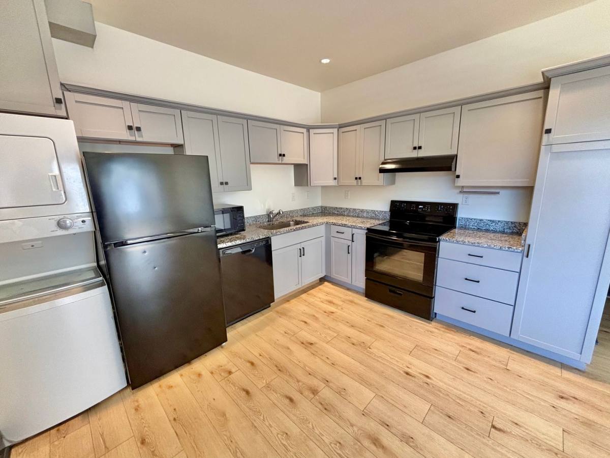 Apartment for rent at 2510 Portland Ave, Louisville, KY 40212