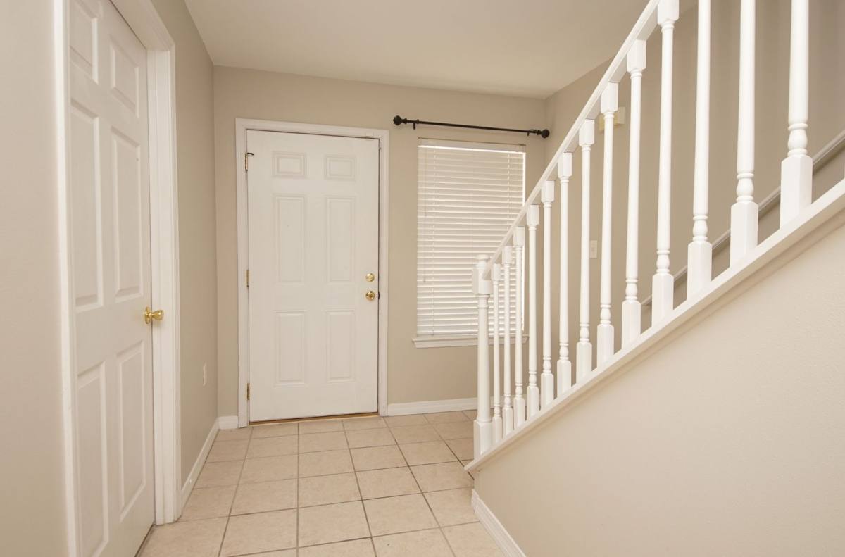Townhouse for rent at 984 Scenic Oak Lane, Fort Walton Beach, FL 32547