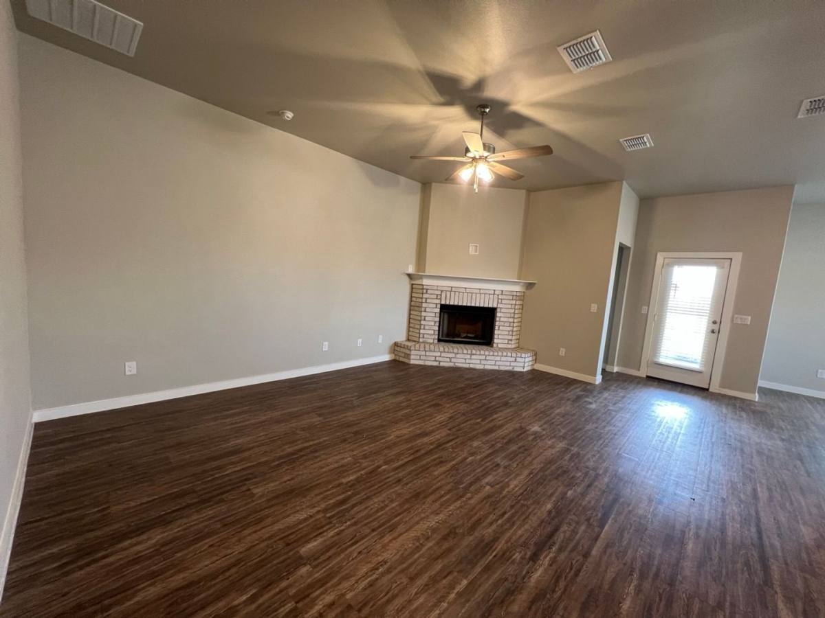House for rent at 1918 Kirksey Ave, Lubbock, TX 79407
