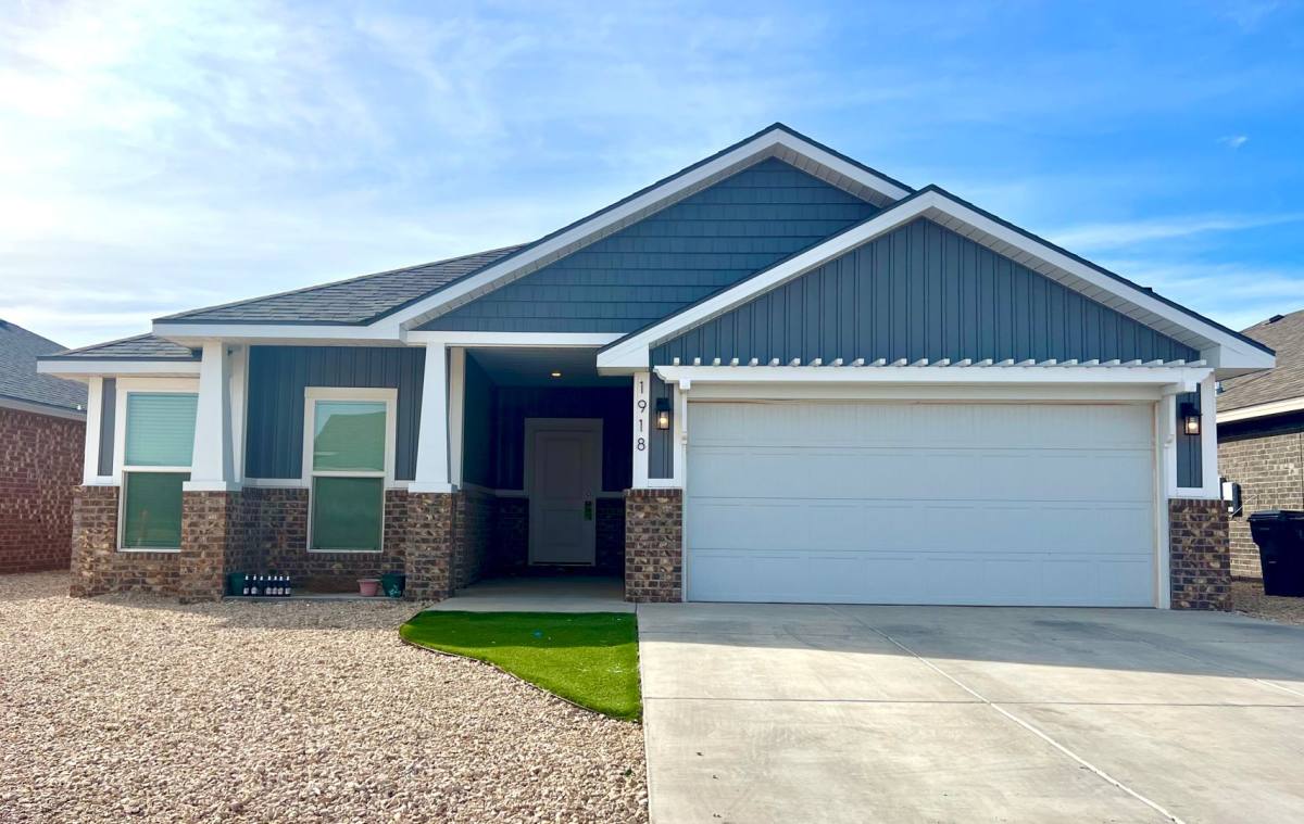 House for rent at 1918 Kirksey Ave, Lubbock, TX 79407