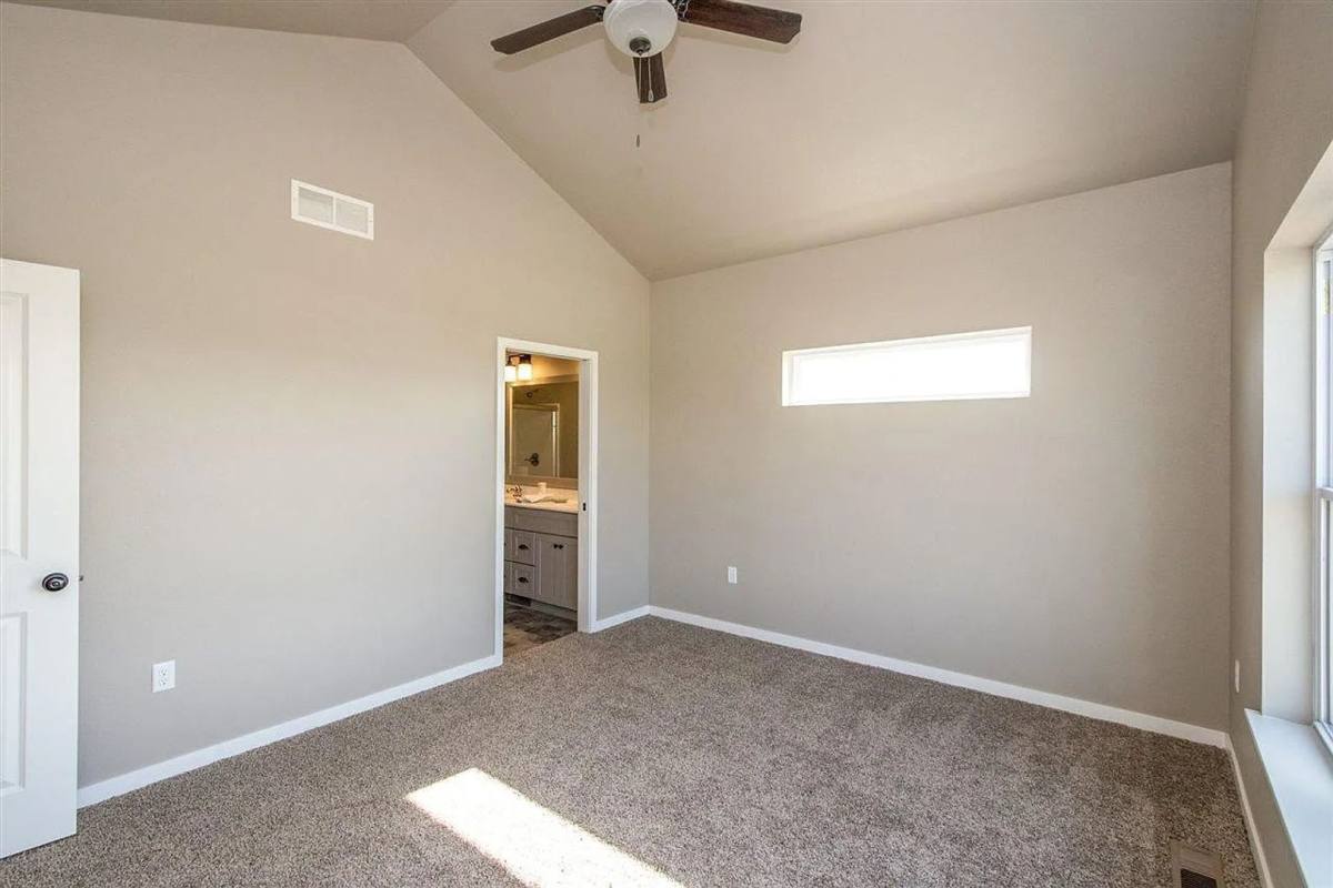 Townhouse for rent at 1750 Bernardy Dr, North Liberty, IA 52317