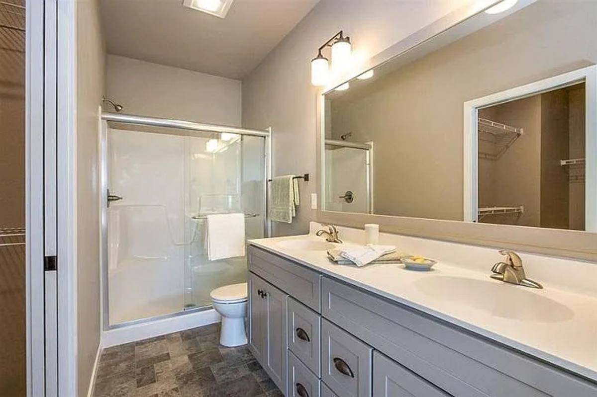 Townhouse for rent at 1750 Bernardy Dr, North Liberty, IA 52317