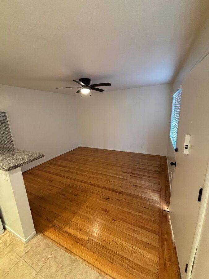 Apartment for rent at 414 Staten Ave #2F, Oakland, CA 94610