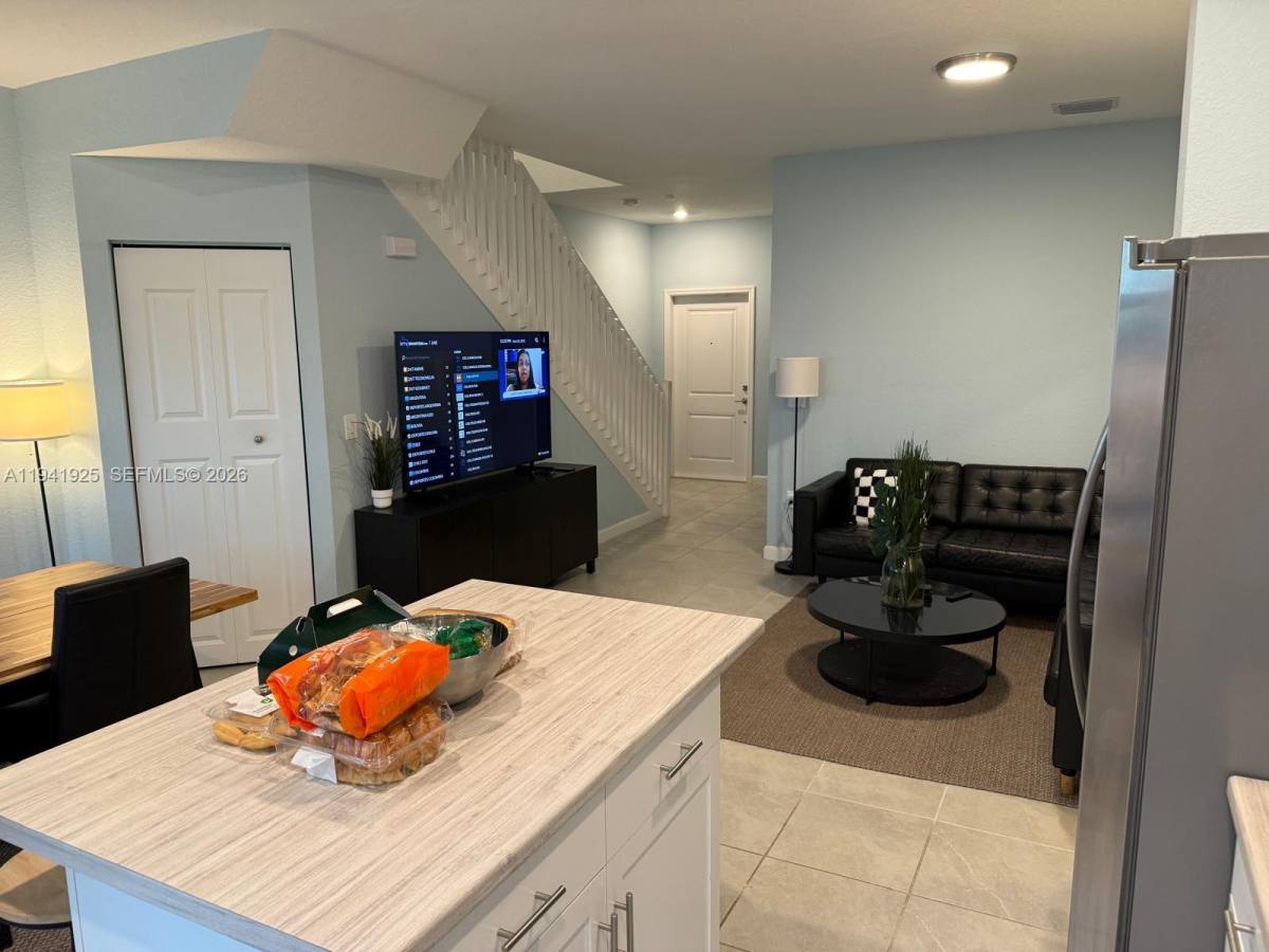 Townhouse for rent at 887 NE 211th St #887, Miami, FL 33179