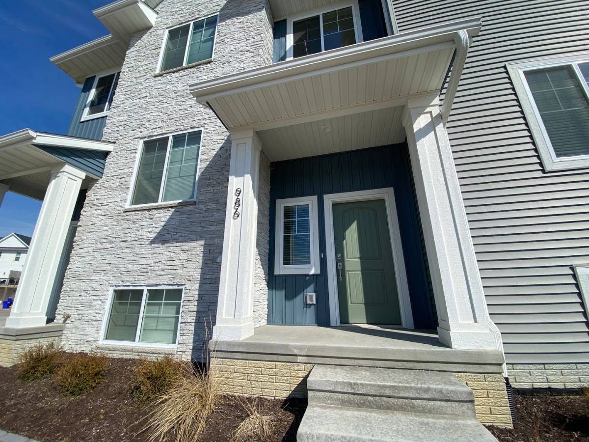 Townhouse for rent at 986 Dubs Dr, Iowa City, IA 52246