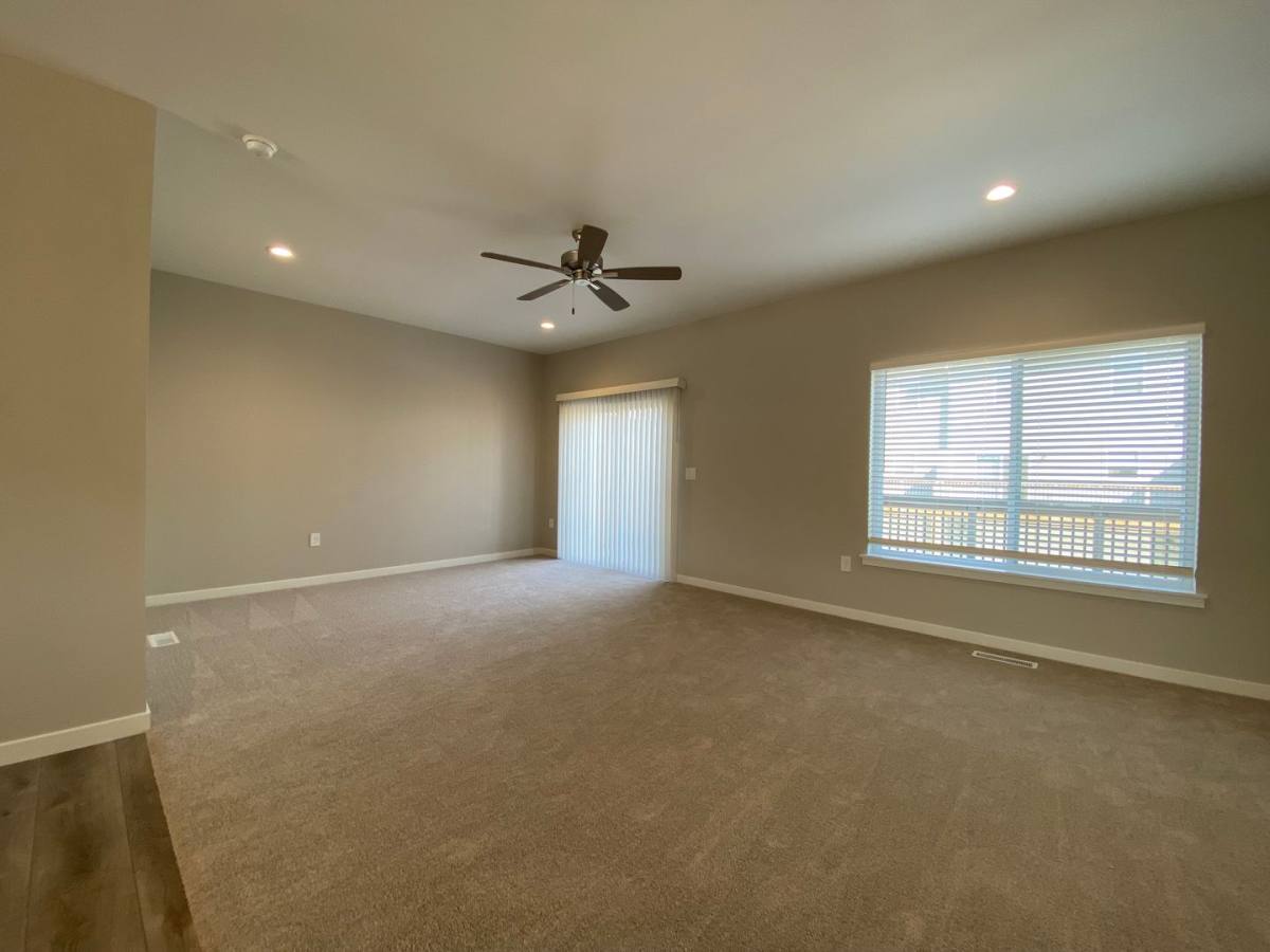 Townhouse for rent at 986 Dubs Dr, Iowa City, IA 52246
