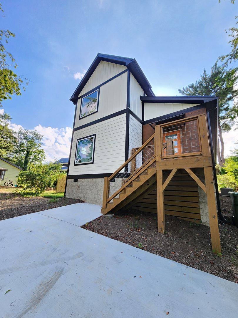 House for rent at 108 Tracy Ave, Asheville, NC 28806