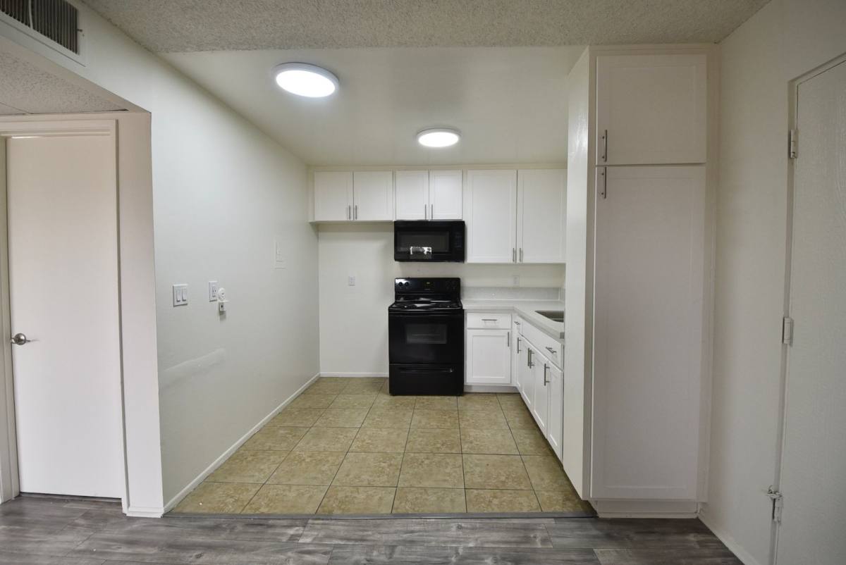 Apartment for rent at 13800 Sherman Way, Van Nuys, CA 91405