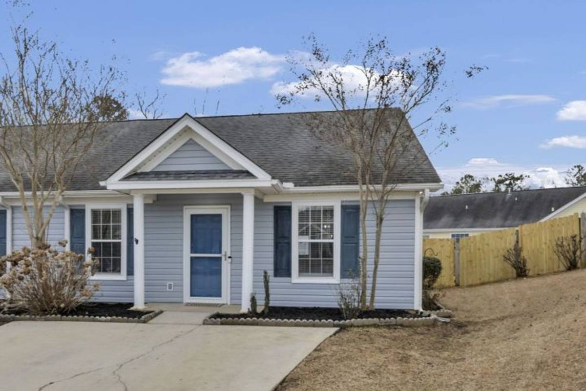 House for rent at 120 W Horn Court, Chapin, SC 29036