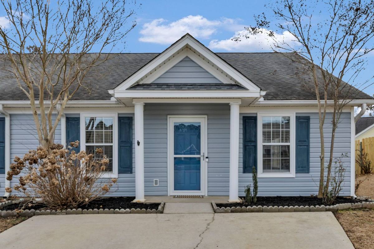 House for rent at 120 W Horn Court, Chapin, SC 29036