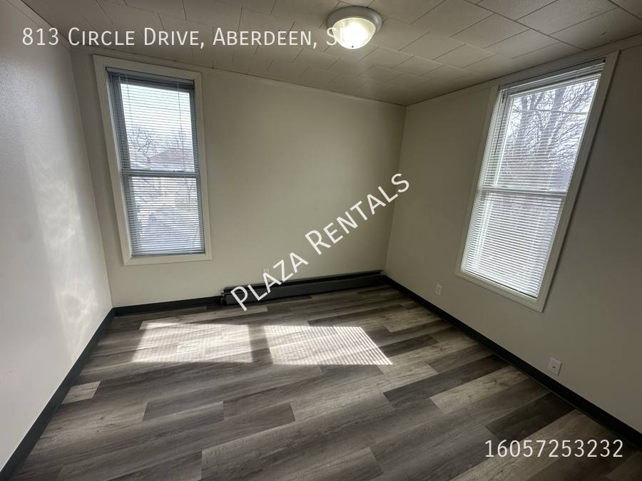 Apartment for rent at 405 S 8th St #5, Aberdeen, SD 57401