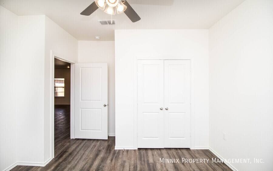 Townhouse for rent at 6912 21st St, Lubbock, TX 79407