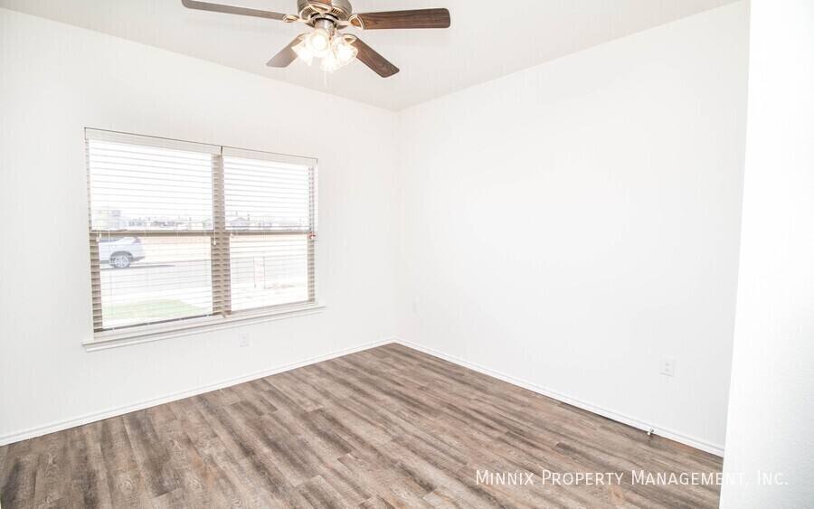 Townhouse for rent at 6912 21st St, Lubbock, TX 79407
