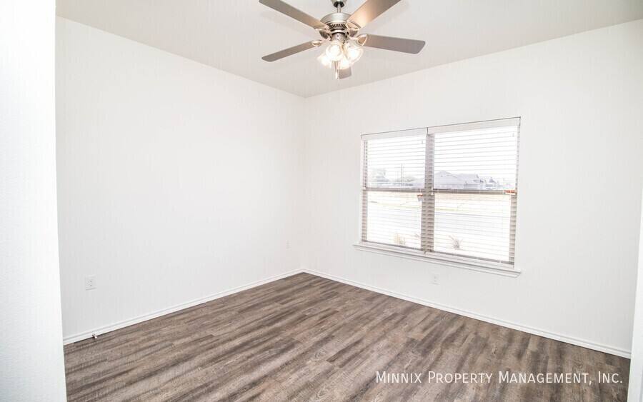 Townhouse for rent at 6912 21st St, Lubbock, TX 79407
