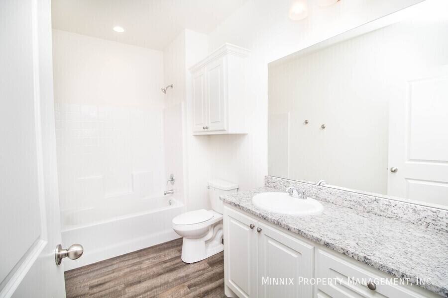 Townhouse for rent at 6912 21st St, Lubbock, TX 79407
