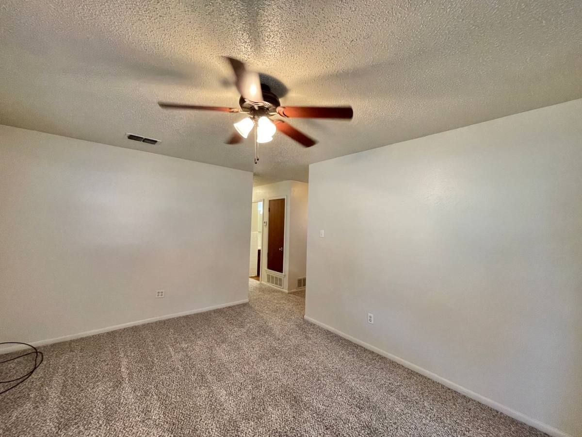 House for rent at 1404 Cross St, Copperas Cove, TX 76522