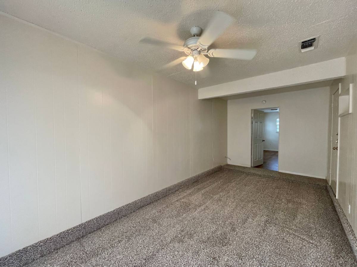 House for rent at 1404 Cross St, Copperas Cove, TX 76522