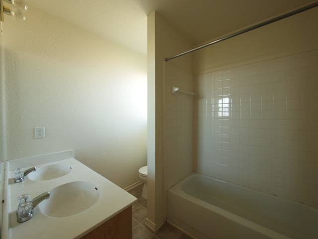 Townhouse for rent at 4004 Eula Bea Court, Killeen, TX 76549