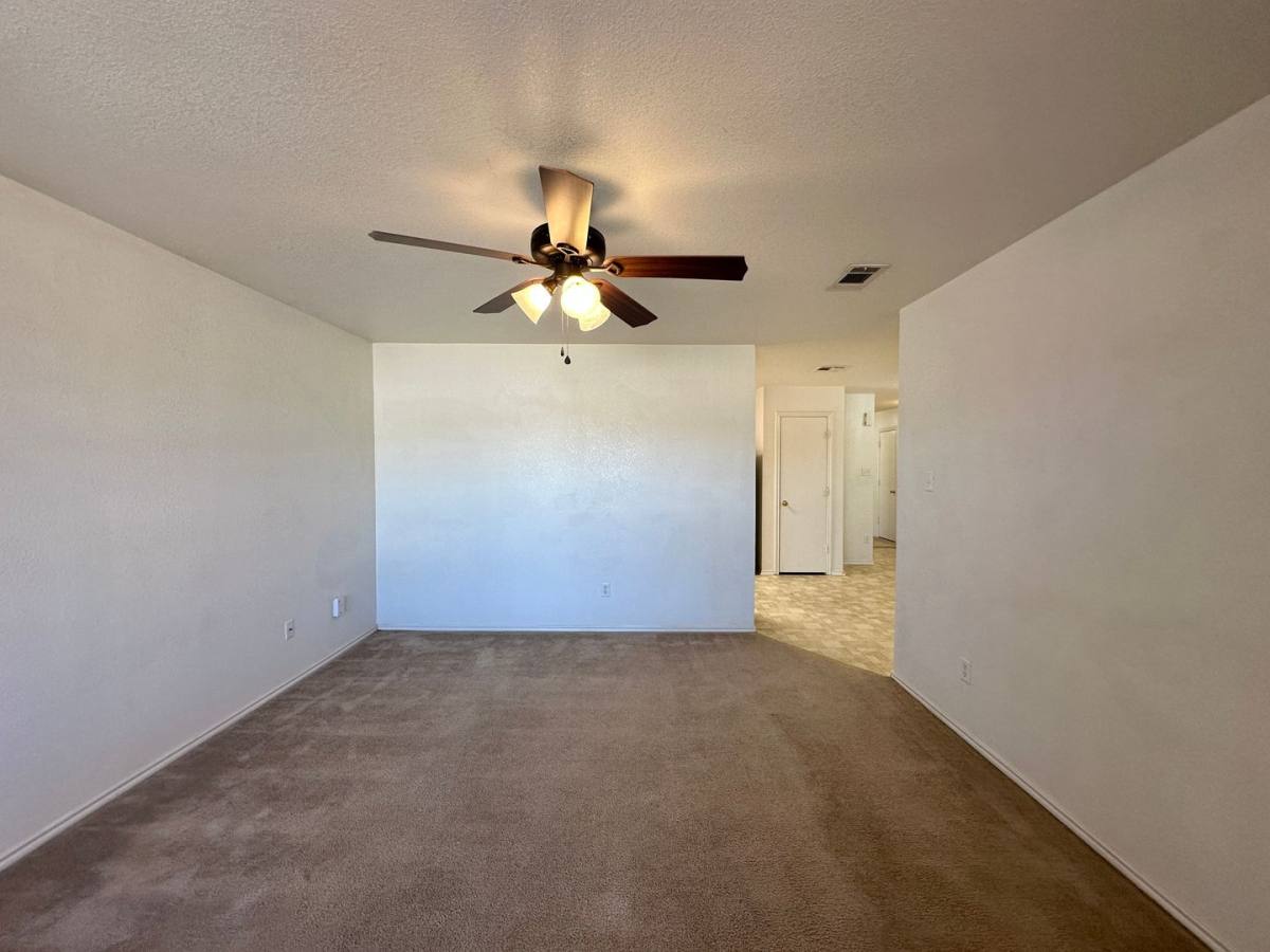 Townhouse for rent at 5300 Lauren Lea Dr, Killeen, TX 76549