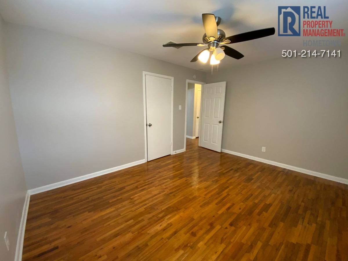 House for rent at 711 W 54th St, North Little Rock, AR 72118