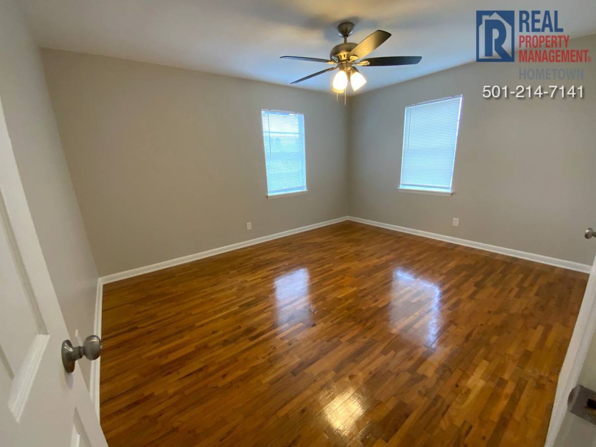 House for rent at 711 W 54th St, North Little Rock, AR 72118