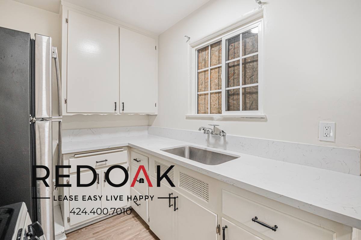 Condo for rent at 2417 W Vernon Ave #2427, Los Angeles, CA 90008