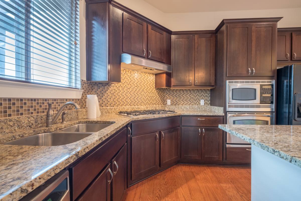 Townhouse for rent at 8110 Ranch Rd, Austin, TX 78730