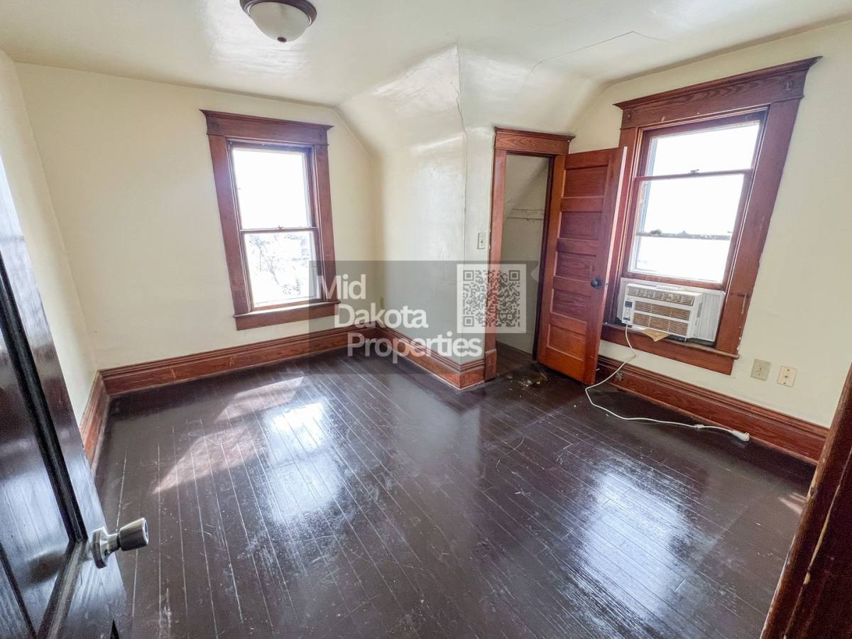 House for rent at 401 W 11th, Mitchell, SD 57301