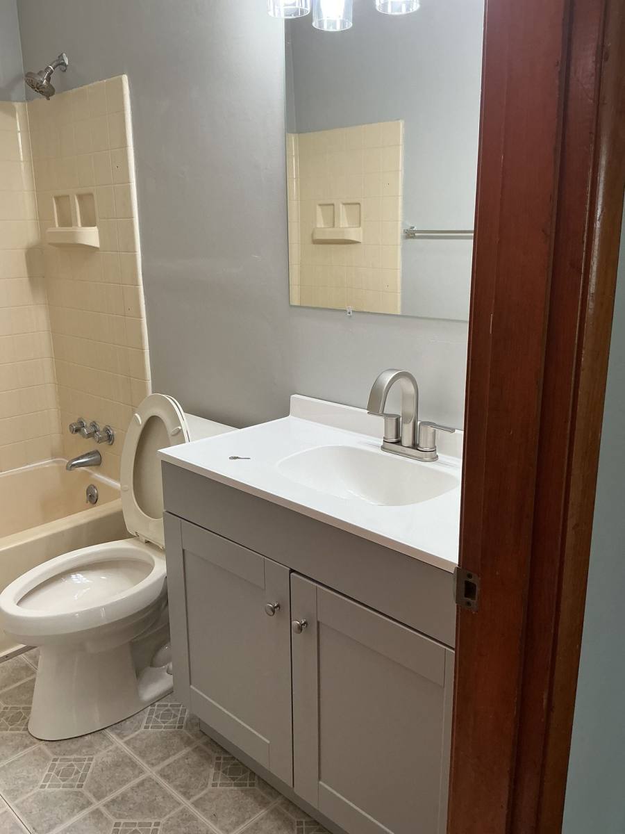 Apartment for rent at 1312 Audubon Dr, Bowling Green, KY 42101