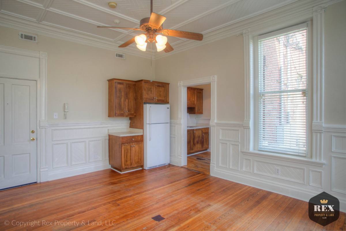Apartment for rent at 1107 Greene St, Augusta, GA 30901
