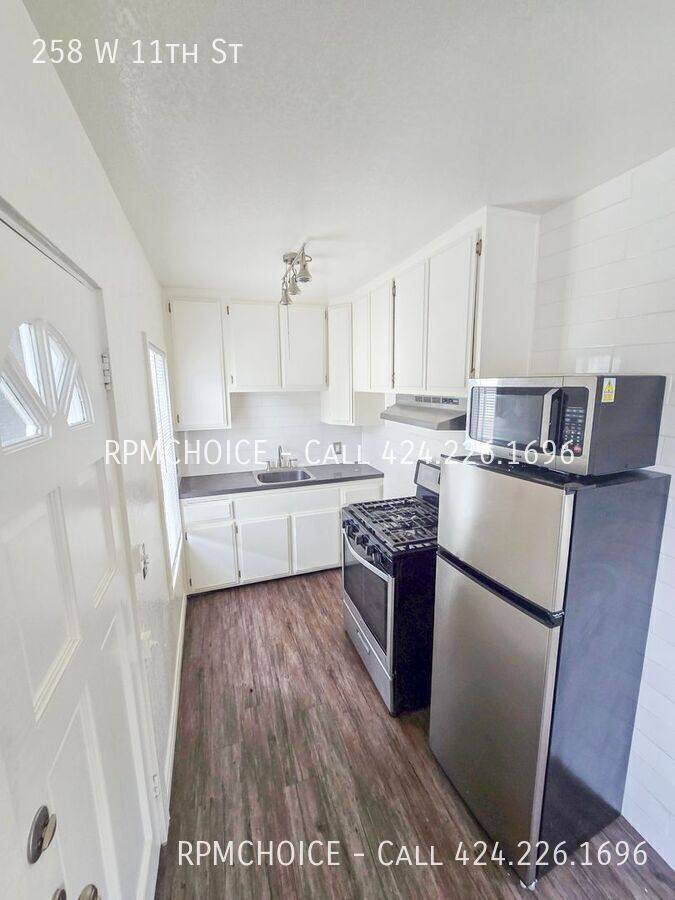 Apartment for rent at 258 W 11th St, San Pedro, CA 90731