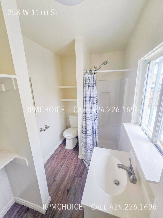 Apartment for rent at 258 W 11th St, San Pedro, CA 90731