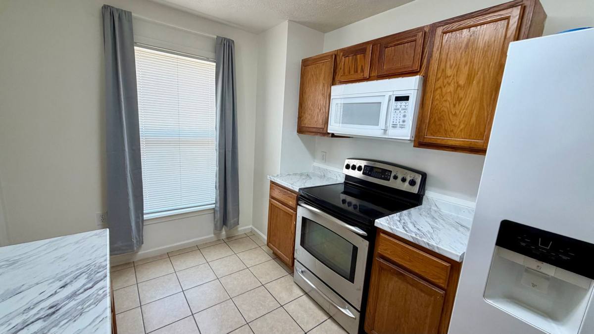 Apartment for rent at 9125 Laird St, Panama City, FL 32408