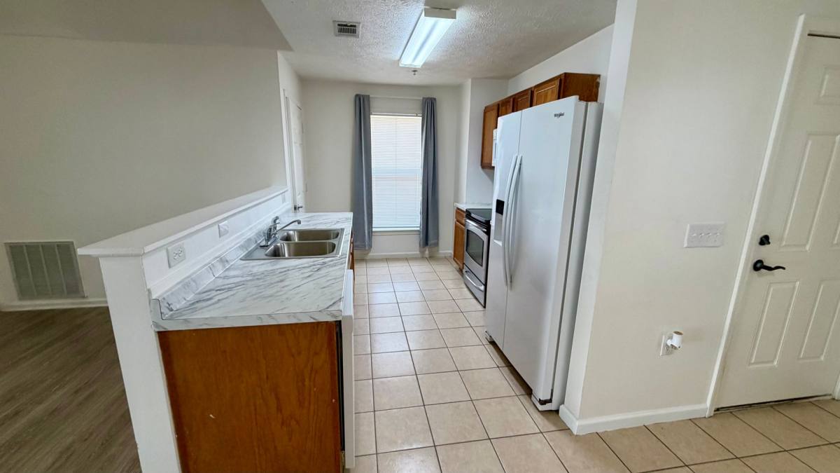 Apartment for rent at 9125 Laird St, Panama City, FL 32408