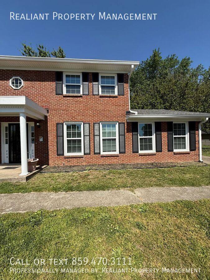 House for rent at 246 Medlock Rd, Lexington, KY 40517