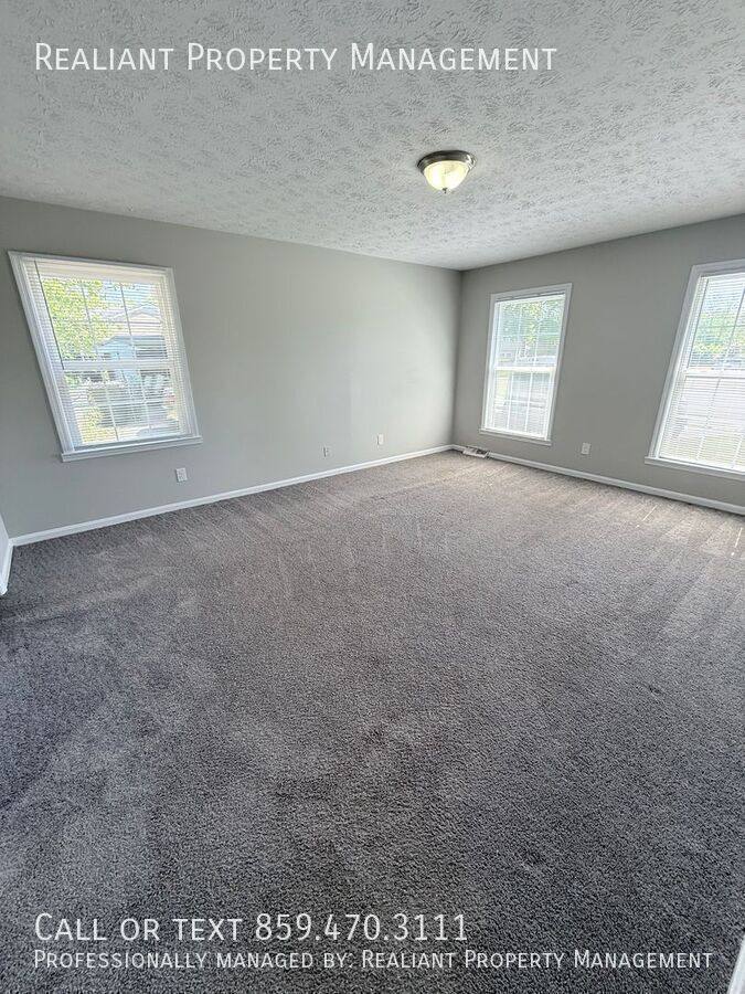 House for rent at 246 Medlock Rd, Lexington, KY 40517