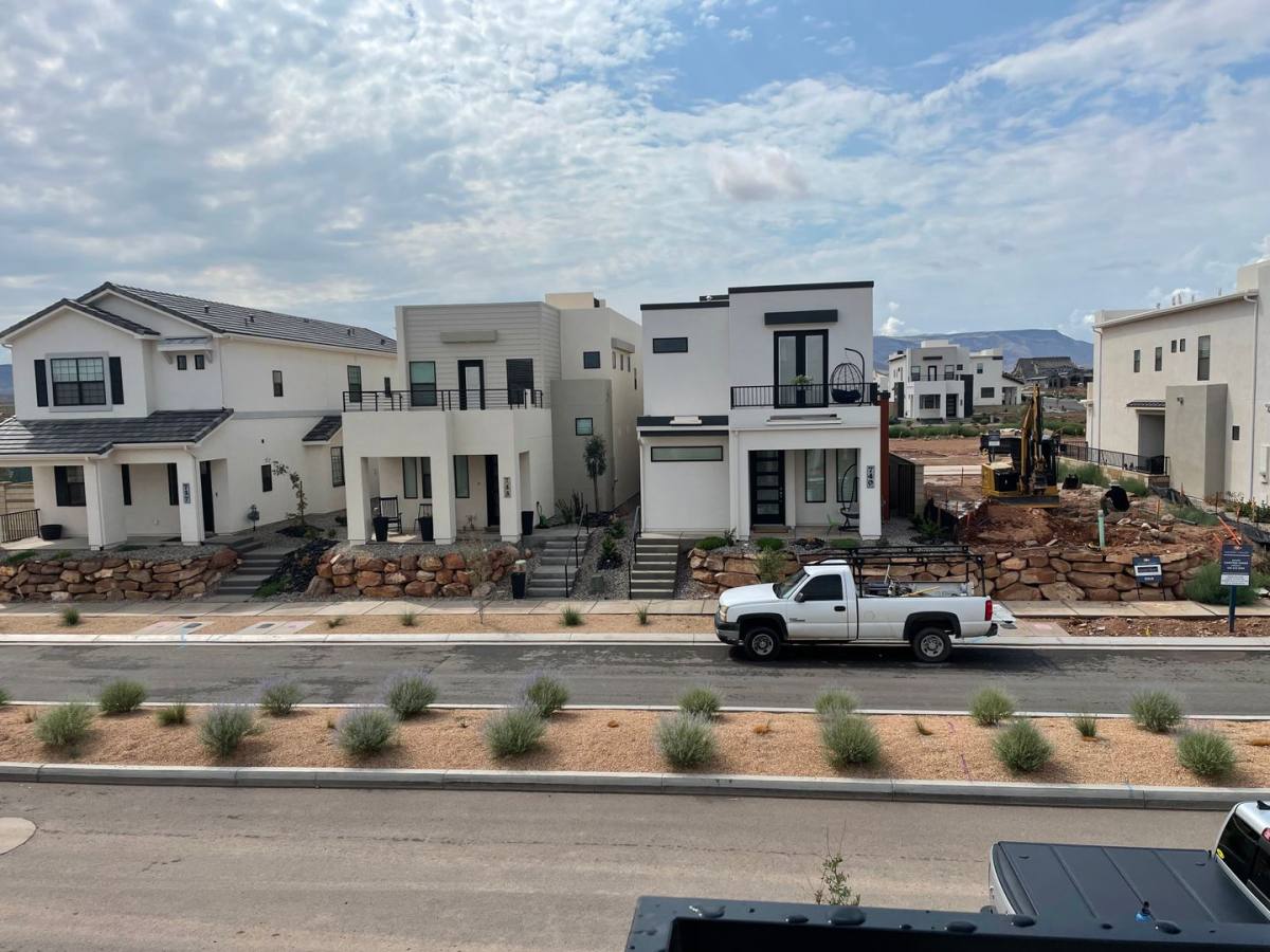 House for rent at 750 W Scarlet Hill Dr, Saint George, UT 84790