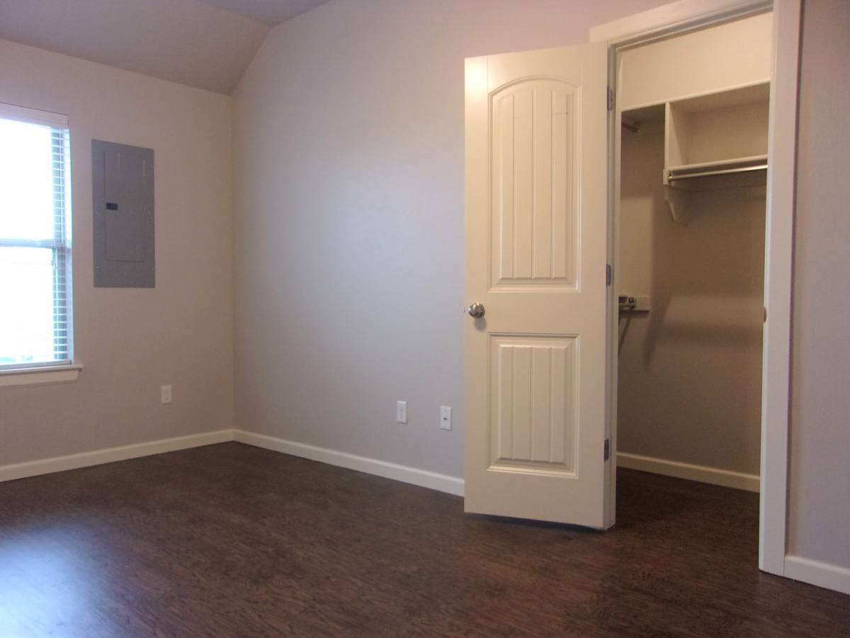 Apartment for rent at 4702 Loch Lane, Oklahoma City, OK 73115