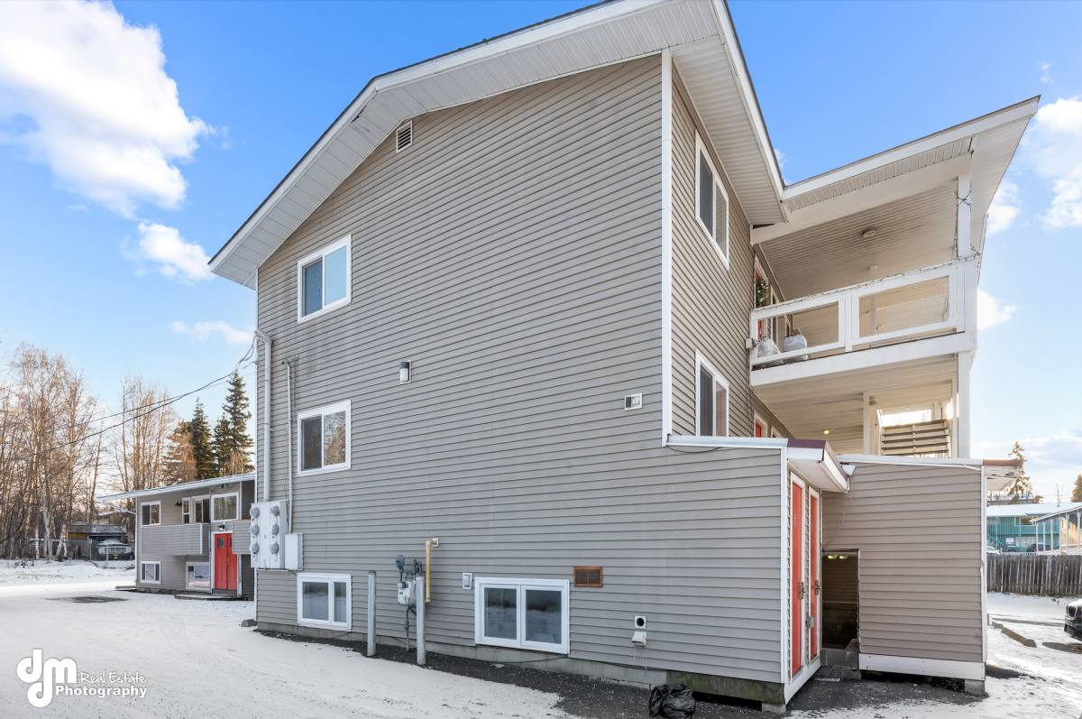 Apartment for rent at 2116 Fairbanks St #7, Anchorage, AK 99503
