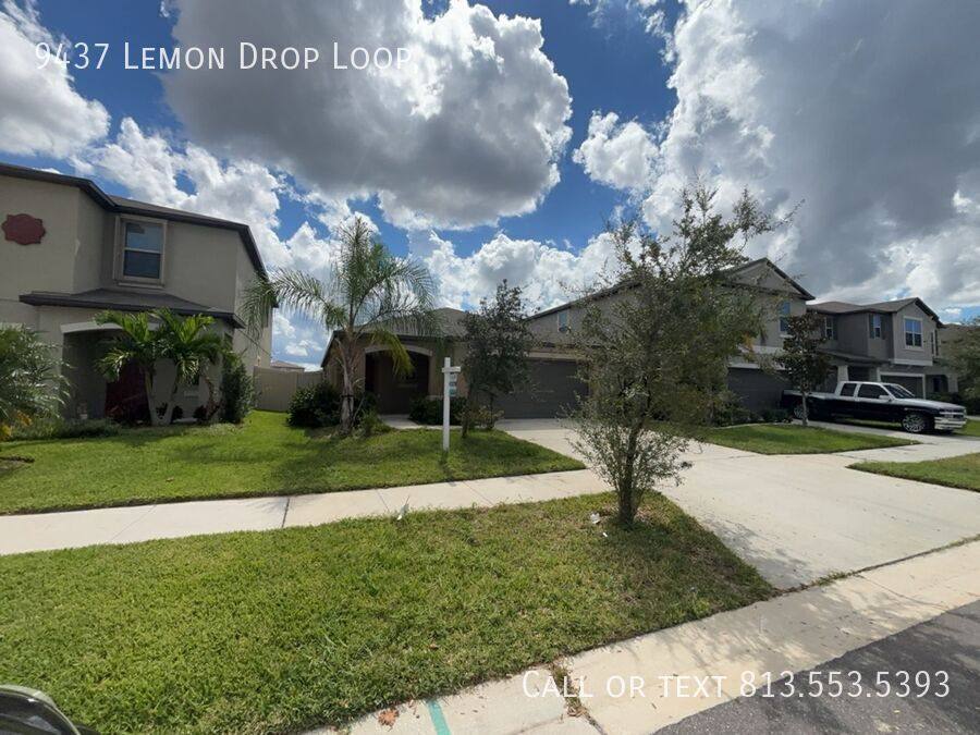 House for rent at 9437 Lemon Drop Loop, Sun City Center, FL 33573