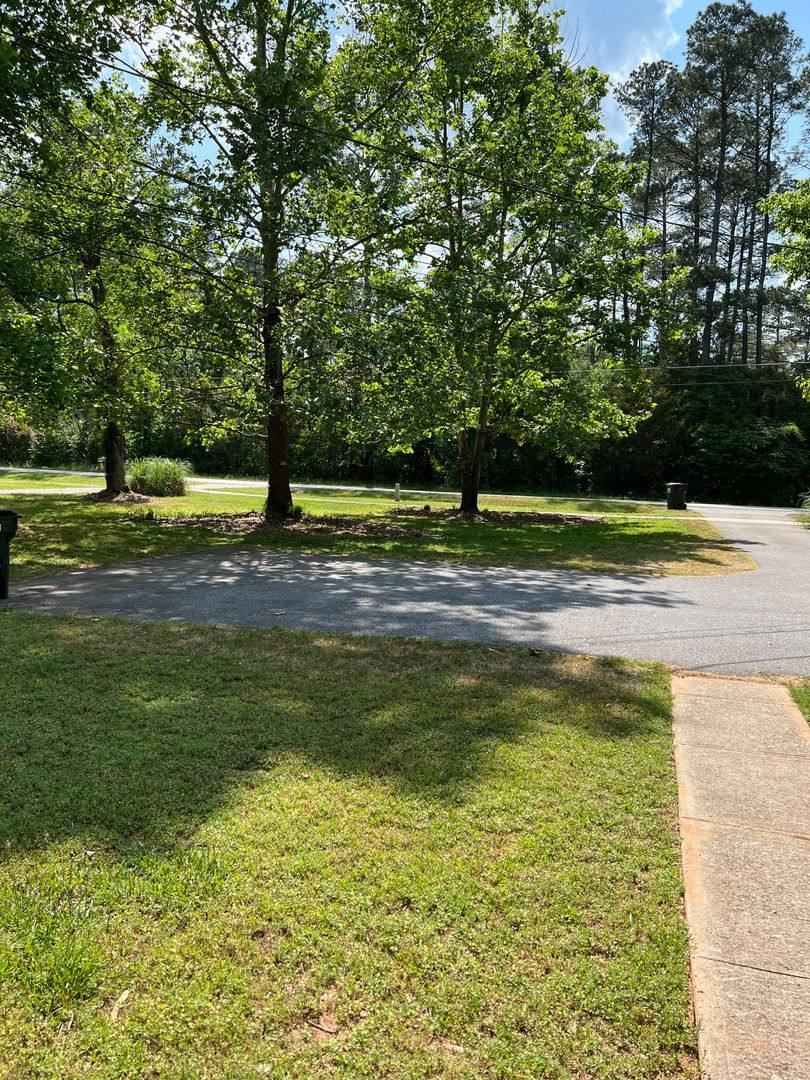 House for rent at 627 Whit Davis Rd, Athens, GA 30605