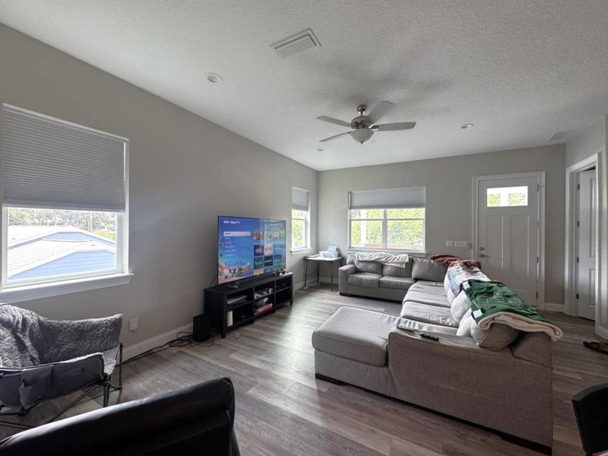 House for rent at 356 Seminole Dr, Ormond Beach, FL 32174