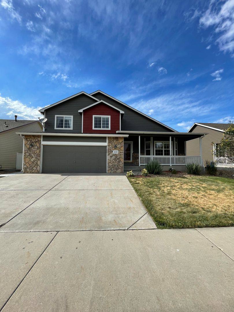 House for rent at 2039 Sandhill Crane Circle, Loveland, CO 80537