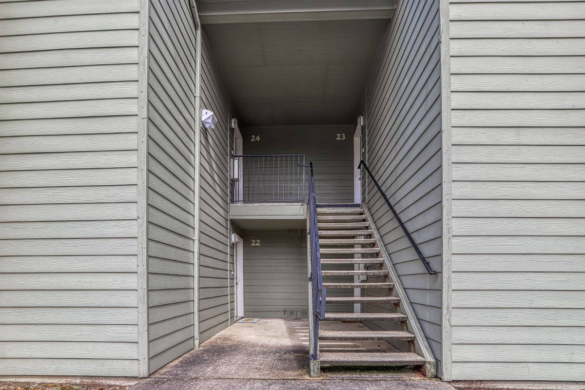 Apartment for rent at 13608 NE 72nd St, Vancouver, WA 98682